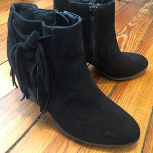 Black Suede-Leather with Darling Side Tassel Fergalicious by Fergie Boots